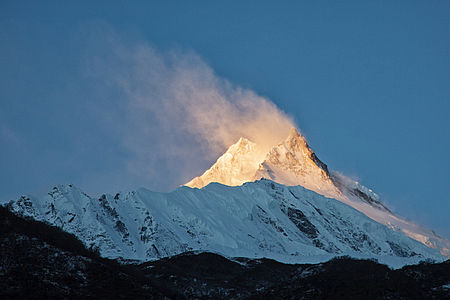 ranní Manaslu - Canon EOS 5D Mark II, Canon EF 24-105 mm f/4 IS USM F11, čas 1/15 s, ISO 100